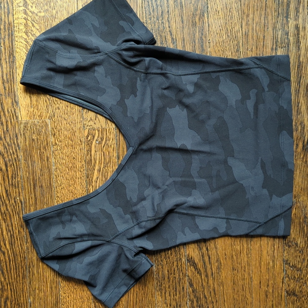 Lululemon Align shirt